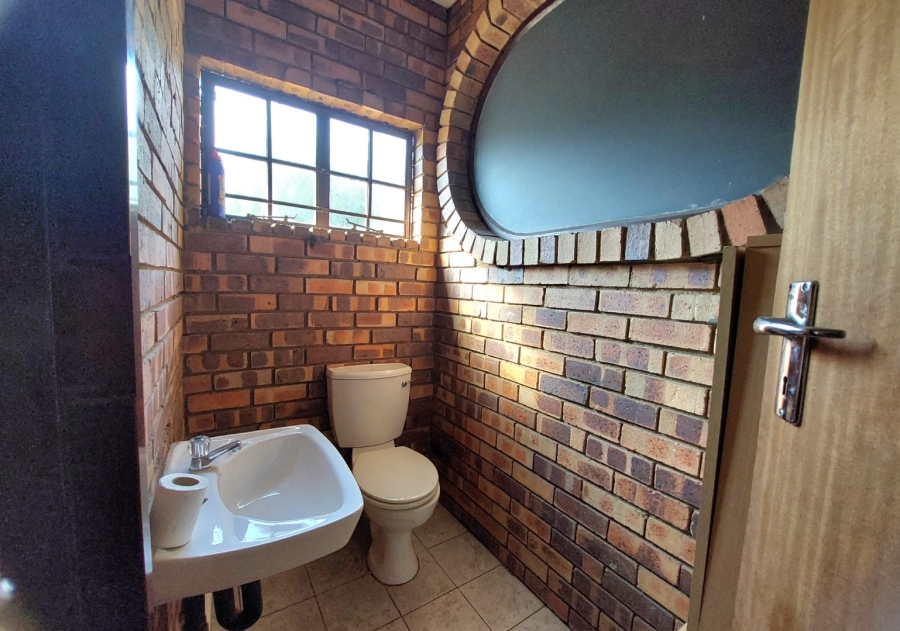 4 Bedroom Property for Sale in Brits North West